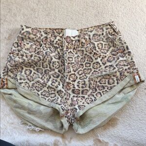 One Teaspoon Leopard Print Jean Shorts